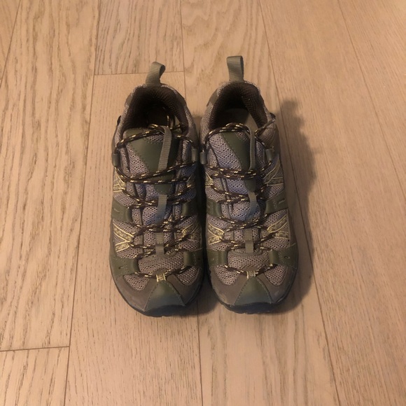 NWOT Merrell Hiking Shoe - Picture 2 of 4